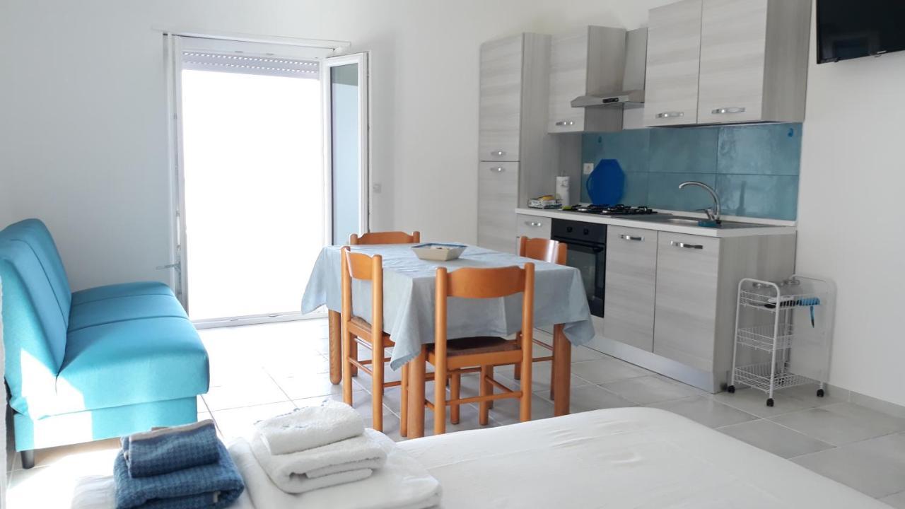 Apartamento Mare Blu Gizzeria Habitación foto